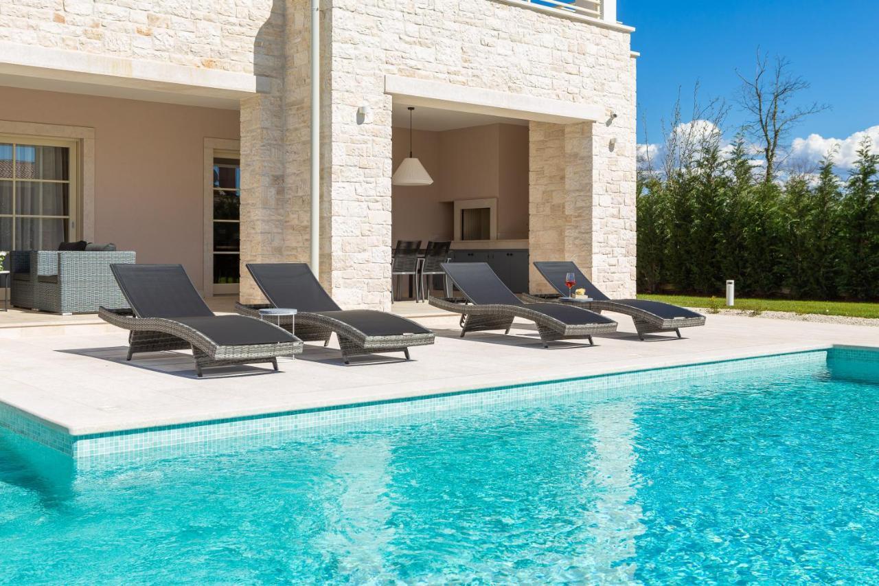 Villa Florence By Ilc-Istria Luxury Collection Brtonigla Exterior photo