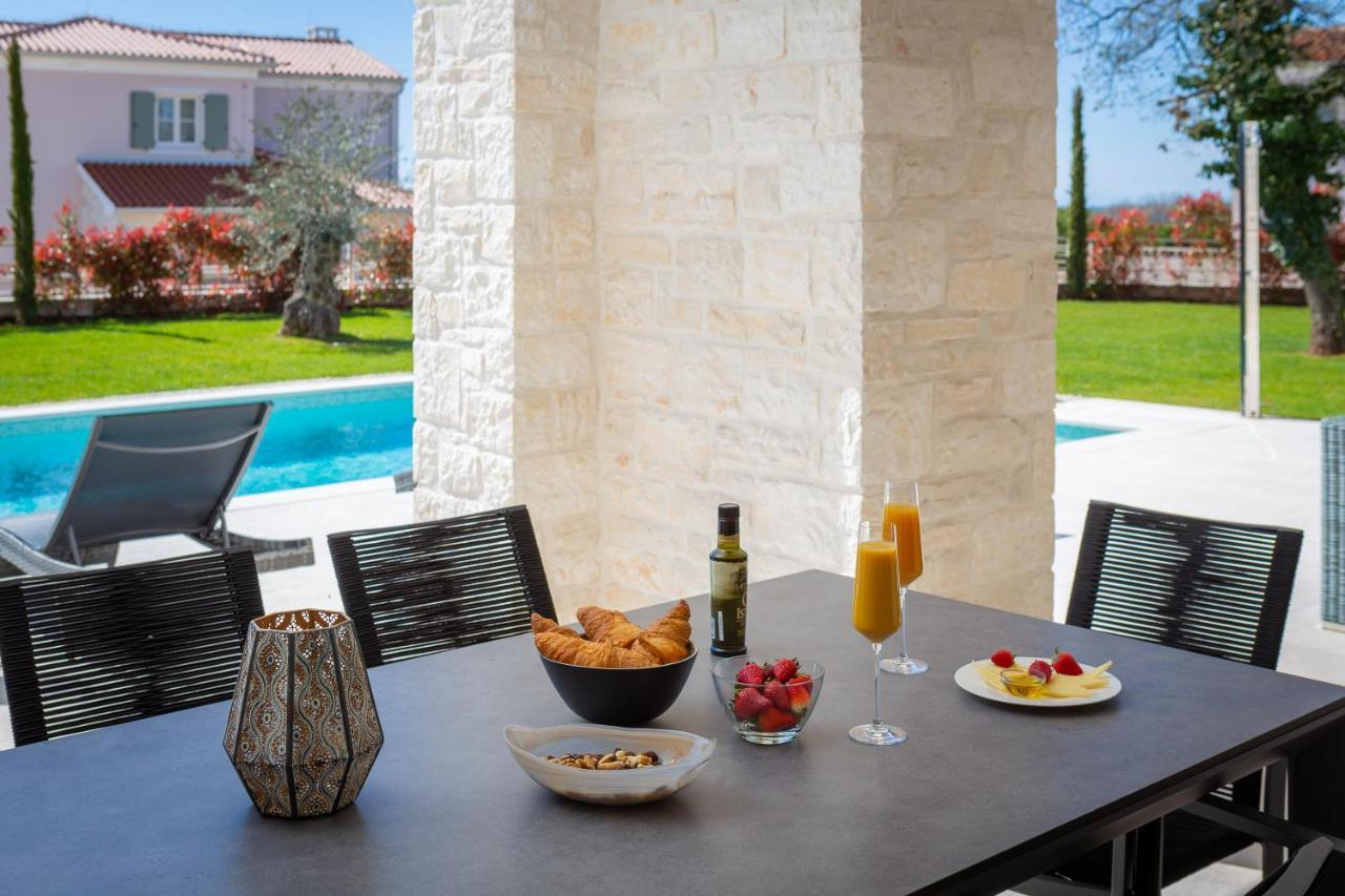 Villa Florence By Ilc-Istria Luxury Collection Brtonigla Exterior photo