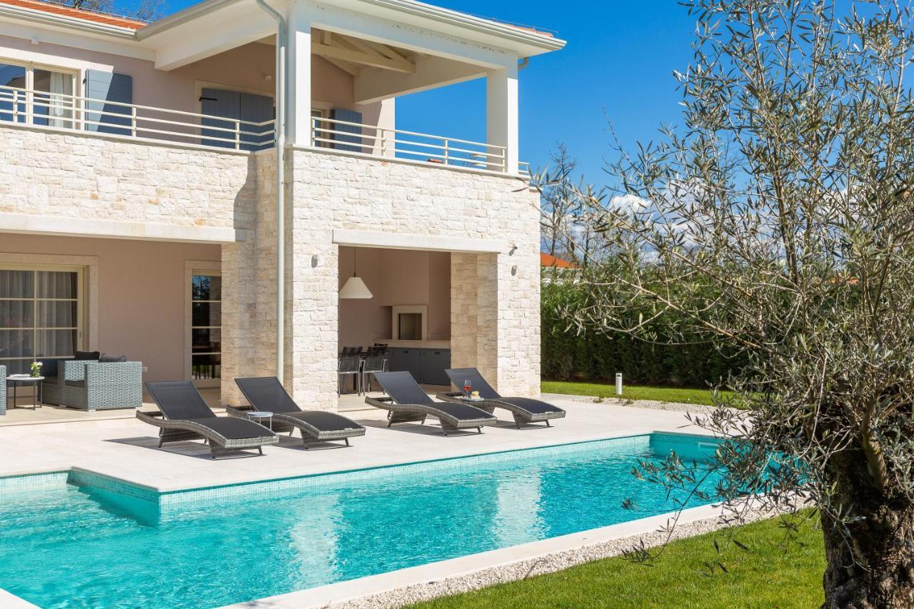 Villa Florence By Ilc-Istria Luxury Collection Brtonigla Exterior photo