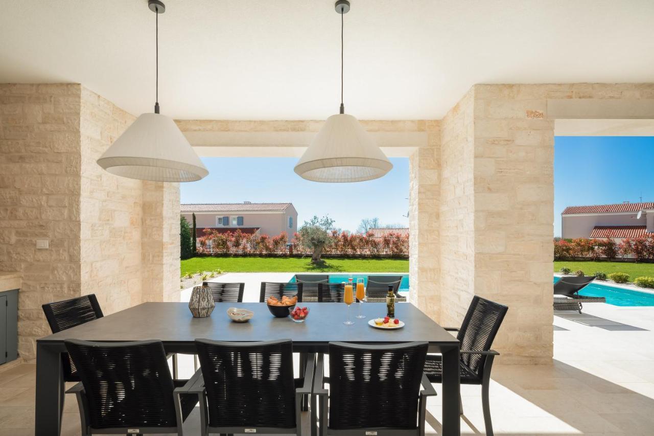 Villa Florence By Ilc-Istria Luxury Collection Brtonigla Exterior photo